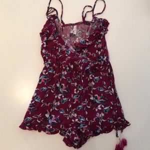 Burgundy ruffled v-neck romper